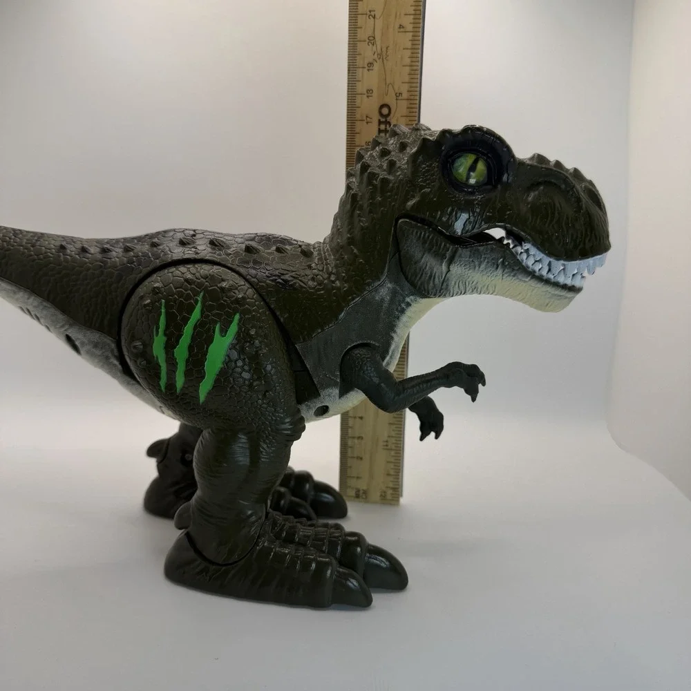 Robo Alive Attacking T-Rex Dinosaur Battery-Powered Walking